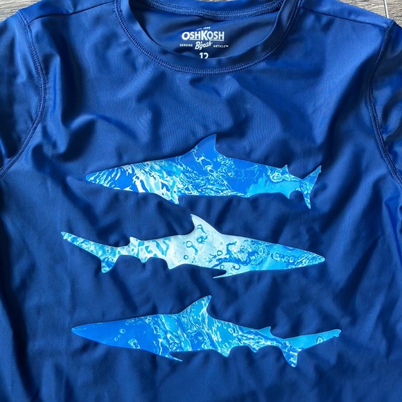 Boys Osh Kosh Rashguard - Picture 2 of 2
